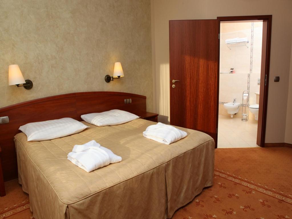 Hotel Zawiercie Zimmer foto